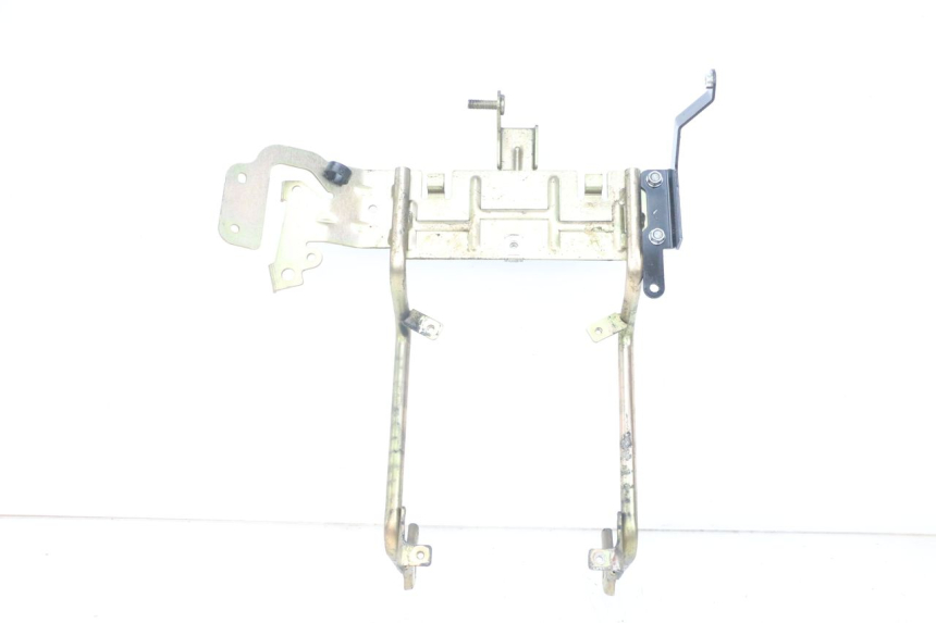 photo de Pająk przedni panel przedni PEUGEOT JET FORCE CARBU 50 (2003 - 2016) - Widok ogólny