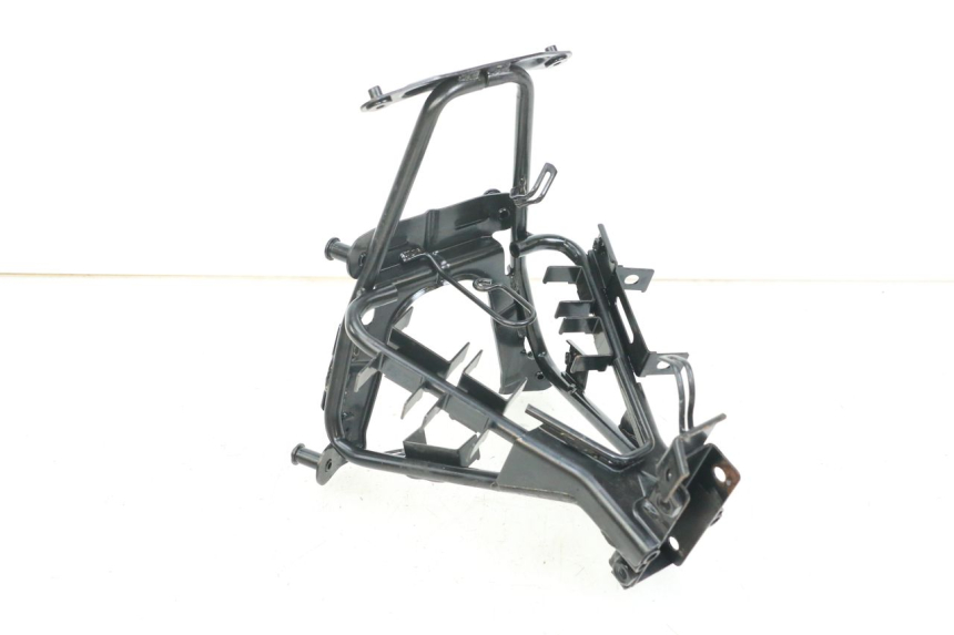 photo de Pająk przedni panel przedni DAELIM S3 125 (2010 - 2017) - Zoom stanu zużycia