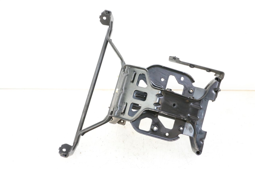 photo de Pająk przedni panelu przedniego PEUGEOT SATELIS 125 (2013 - 2018) - Szczegół części