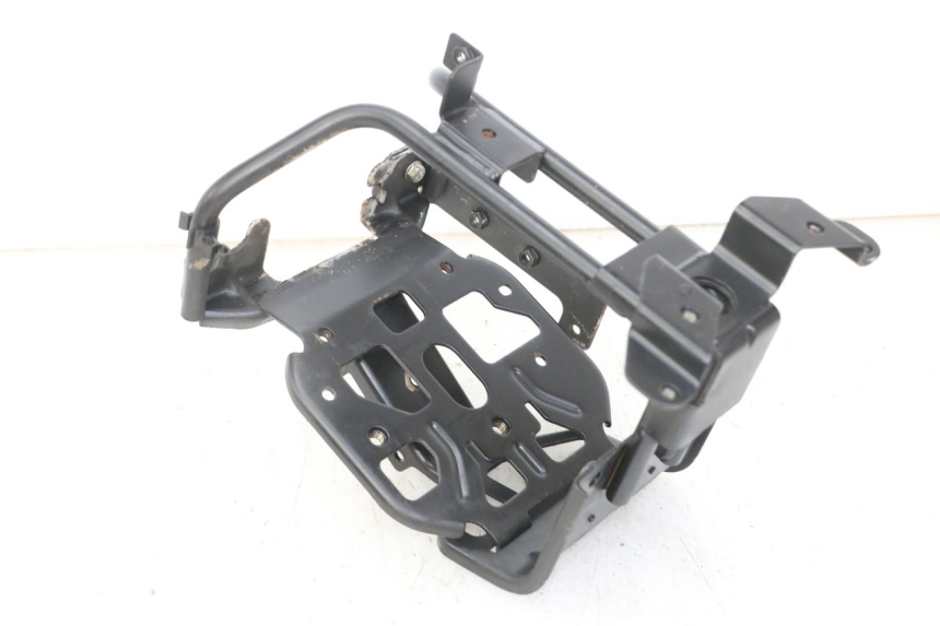 photo de Pająk przedni panelu przedniego PEUGEOT SATELIS 125 (2013 - 2018) - Zoom stanu zużycia