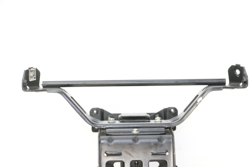 photo de Pająk przedni panelu przedniego PEUGEOT SATELIS 125 (2013 - 2018) - Punkty mocowania