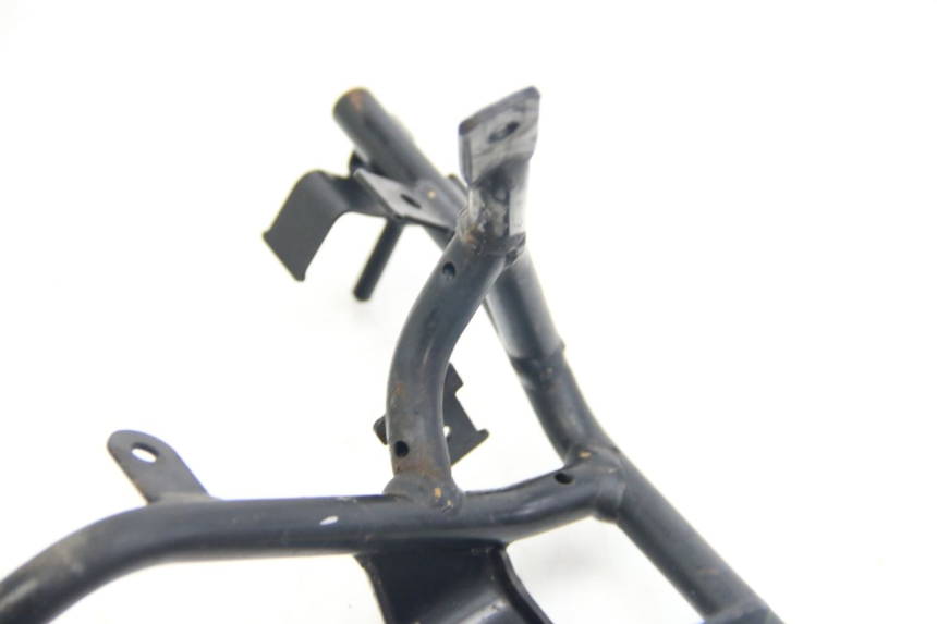 photo de Pająk przedni panelu przedniego SUZUKI SIXTEEN 125 (2008 - 2010) - Punkty mocowania