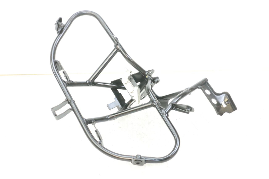 photo de Pająk przedni panelu przedniego SUZUKI BURGMAN 125 (2018 - 2021) - Widok główny