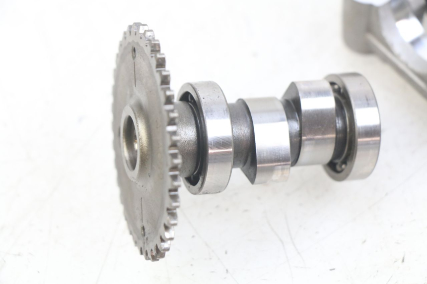 photo de WAŁEK ROZRZĄDU KYMCO AGILITY 16+ 4T 50 (2018 - 2023) - Inny kąt widzenia