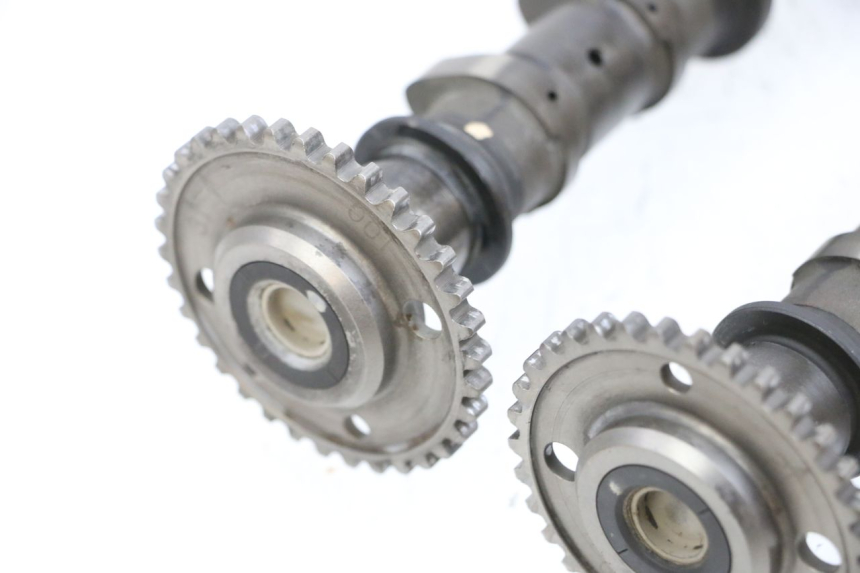 photo de WAŁEK ROZRZĄDU SUZUKI BURGMAN EXECUTIVE ABS 650 (2006 - 2012) - Struktura - zbliżenie