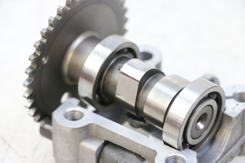 photo de WAŁEK ROZRZĄDU KYMCO AGILITY 4T 50 (2018 - 2022) - Zbliżenie techniczne