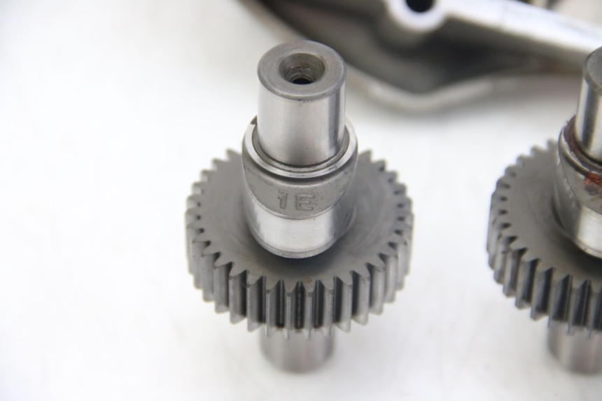 photo de WAŁEK ROZRZĄDU BUELL XB12R XB 12 R 1200 (2004 - 2010) - Szczegóły charakterystyczne