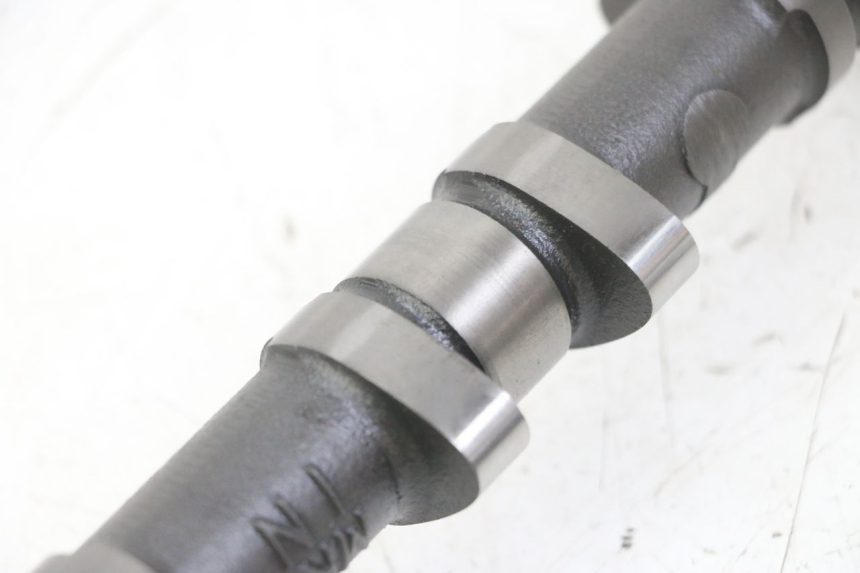 photo de WAŁEK ROZRZĄDU SSĄCEGO HONDA CB R 1000 (2018 - 2023) - Zoom stanu zużycia