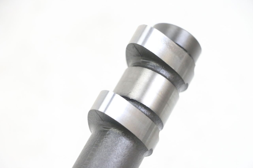 photo de WAŁEK ROZRZĄDU SSĄCEGO HONDA CB R 1000 (2018 - 2023) - Zbliżenie techniczne