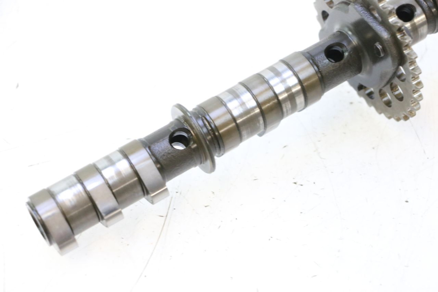 photo de Wałek rozrządu ssący YAMAHA YZF R GENESIS 750 (1993 - 1998) - Inny kąt widzenia