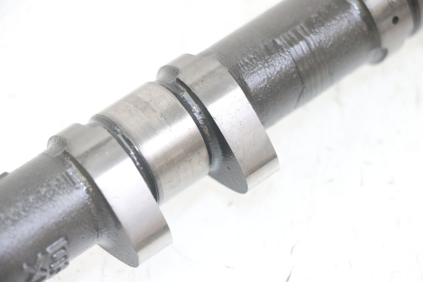 photo de WAŁEK ROZRZĄDU WYDECHOWY HONDA CB R 1000 (2018 - 2023) - Szczegóły charakterystyczne