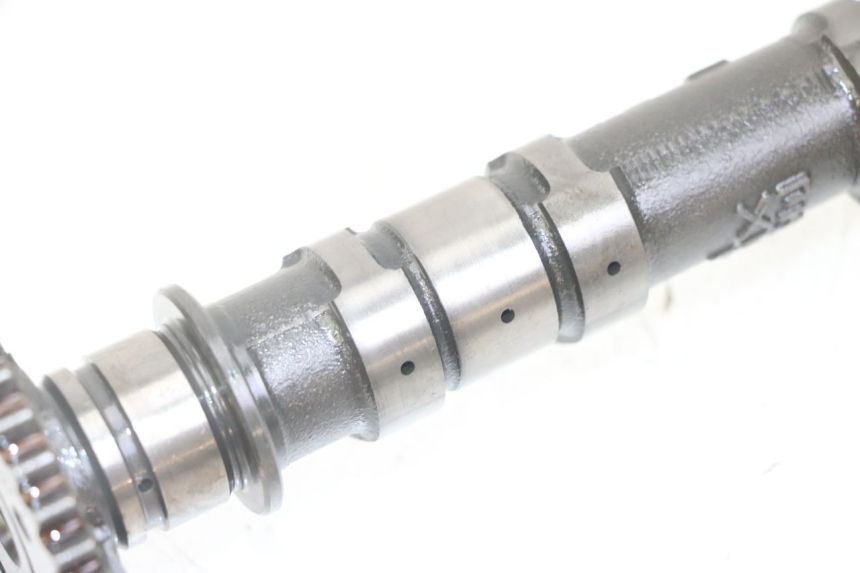 photo de WAŁEK ROZRZĄDU WYDECHOWY HONDA CB R 1000 (2018 - 2023) - Zbliżenie komponentów