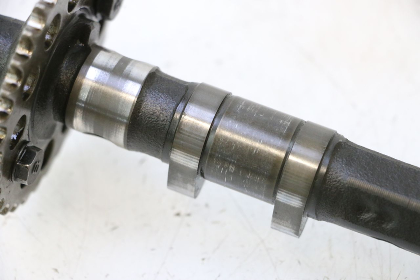 photo de WAŁEK ROZRZĄDU WYDECHU YAMAHA YZF R GENESIS 750 (1993 - 1998) - Oznaczenia i referencje
