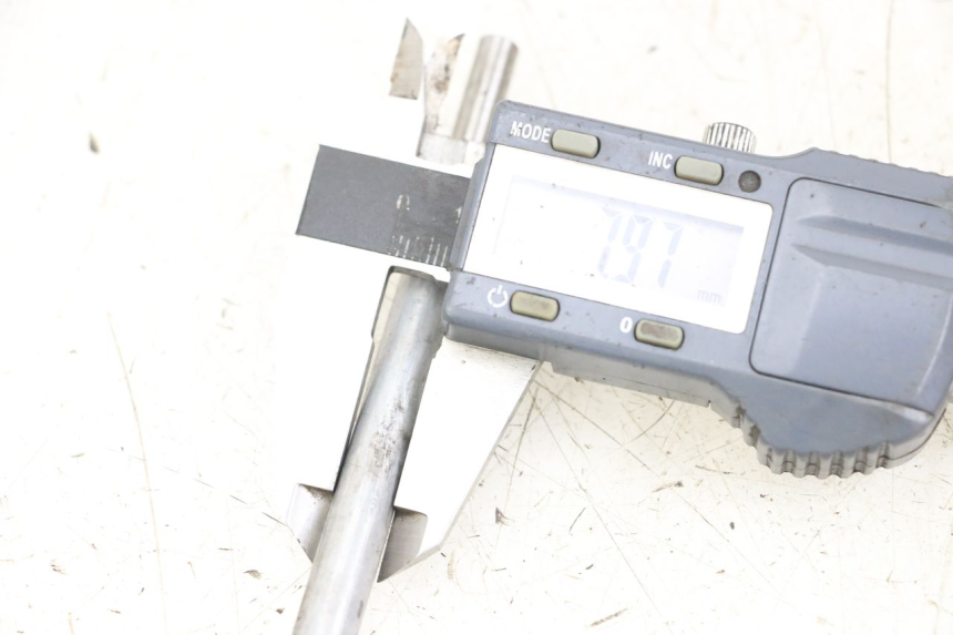 photo de WAŁEK SPRZĘGŁA HYOSUNG GV AQUILA 125 (2000 - 2009) - Szczegół części