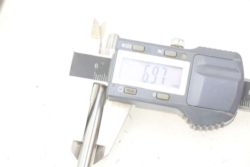 photo de WAŁEK SPRZĘGŁA BMW F GS K81 850 (2018 - 2023) - Zbliżenie techniczne