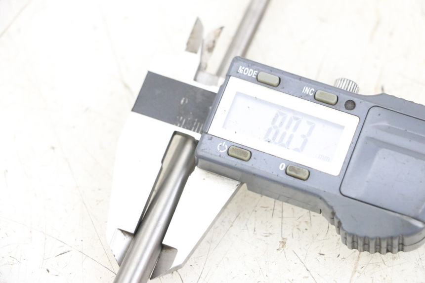 photo de WAŁEK SPRZĘGŁA HYOSUNG GF 125 (2001 - 2005) - Zoom stanu zużycia