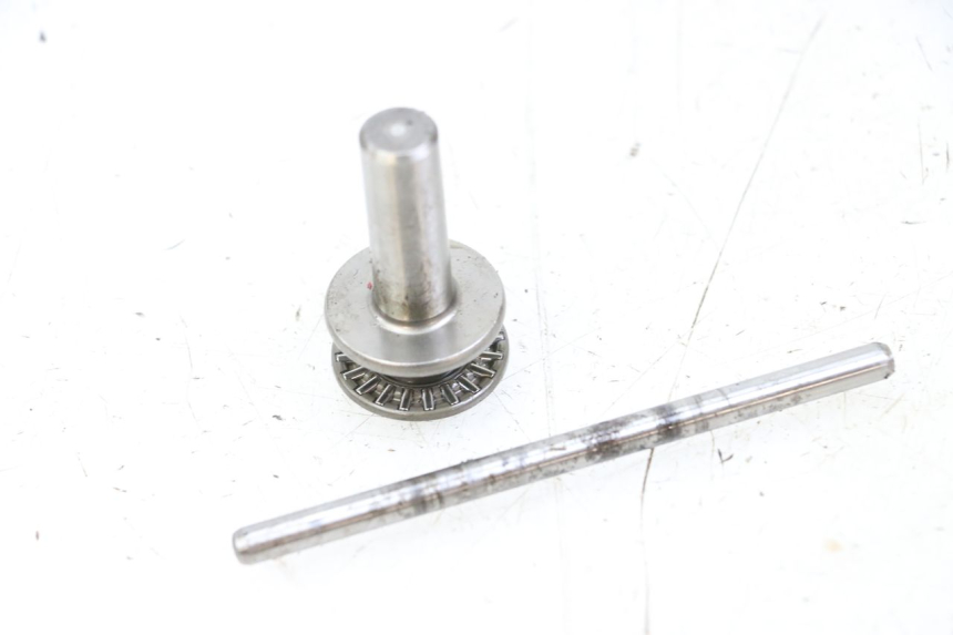 photo de WAŁEK SPRZĘGŁA SUZUKI GSR 750 (2011 - 2017) - Szczegół części