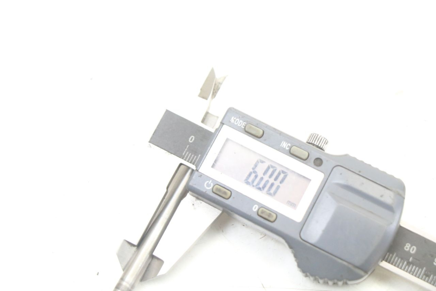 photo de WAŁEK SPRZĘGŁA SUZUKI GSX F GSXF 650 (2007 - 2015) - Inny kąt widzenia