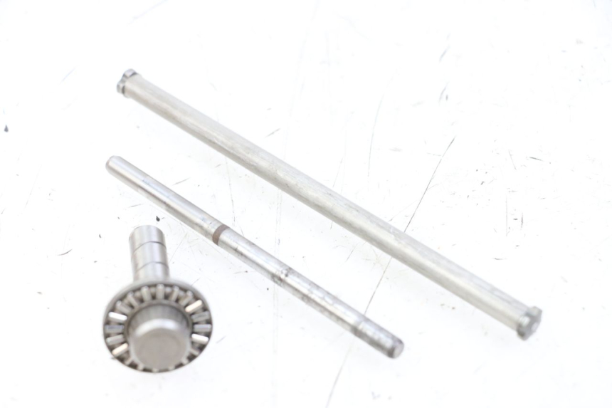 photo de WAŁEK SPRZĘGŁA SUZUKI SV S 650 (1999 - 2002) - Widok główny