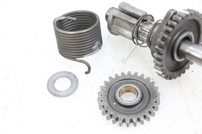 photo de WAŁ KOPNIAKA HYOSUNG GF 125 (2001 - 2005) - Punkty mocowania