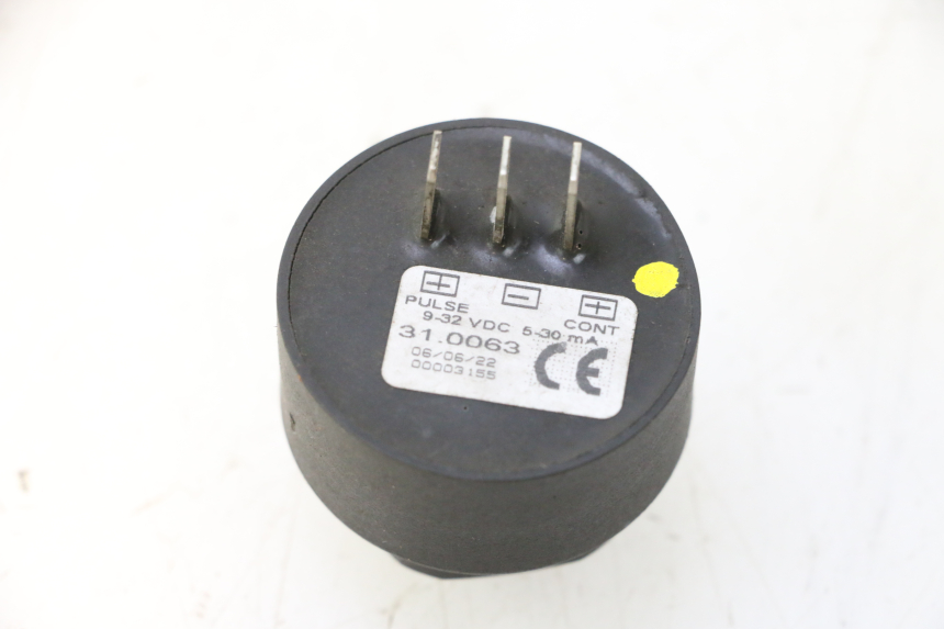 photo de KLAXON PIAGGIO MP3 HPE 530 (2022 - 2026) - Zoom stanu zużycia
