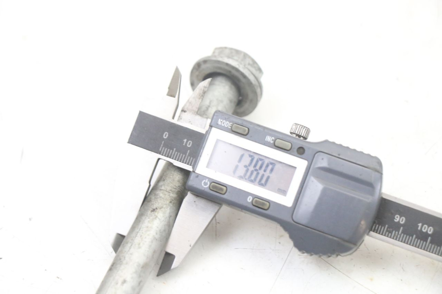 photo de OŚ WAŁKA WAHACZA APRILIA RS 50 (1999 - 2005) - Zbliżenie techniczne