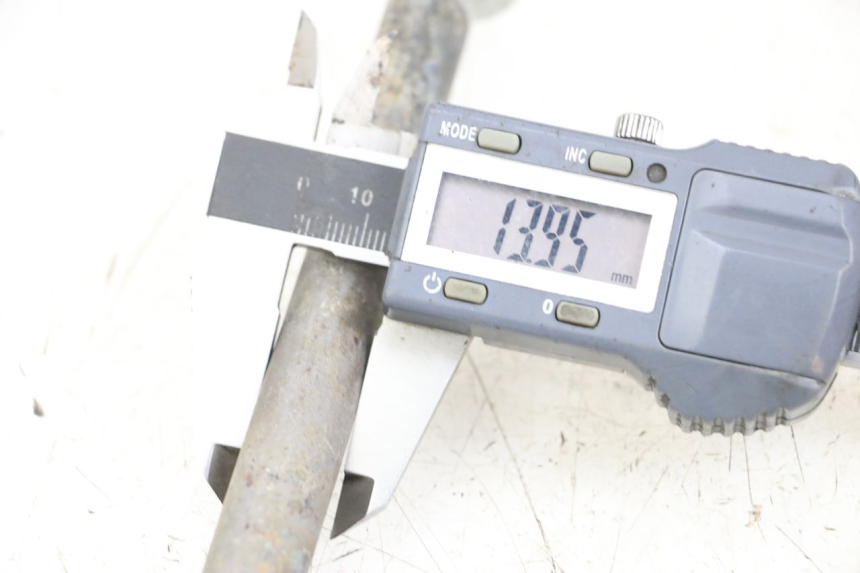 photo de OŚ WAHACZA HYOSUNG GV AQUILA 125 (2000 - 2009) - Szczegół części