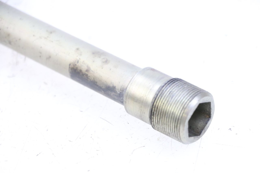 photo de OŚ WAŁKA WAHACZA BMW S RR ABS S1000RR 1000 (2015 - 2018) - Zbliżenie techniczne