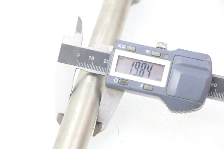 photo de OŚ WAHACZA YAMAHA FJR ABS 1300 (2016 - 2020) - Szczegół części