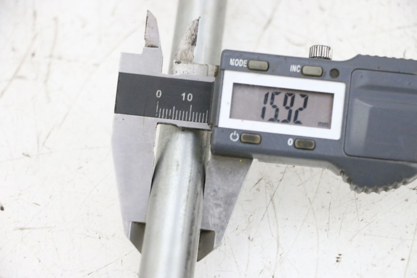 photo de OŚ WAŁKA WAHACZA KAWASAKI GPZ RX 1000 (1986 - 1988) - Szczegół części