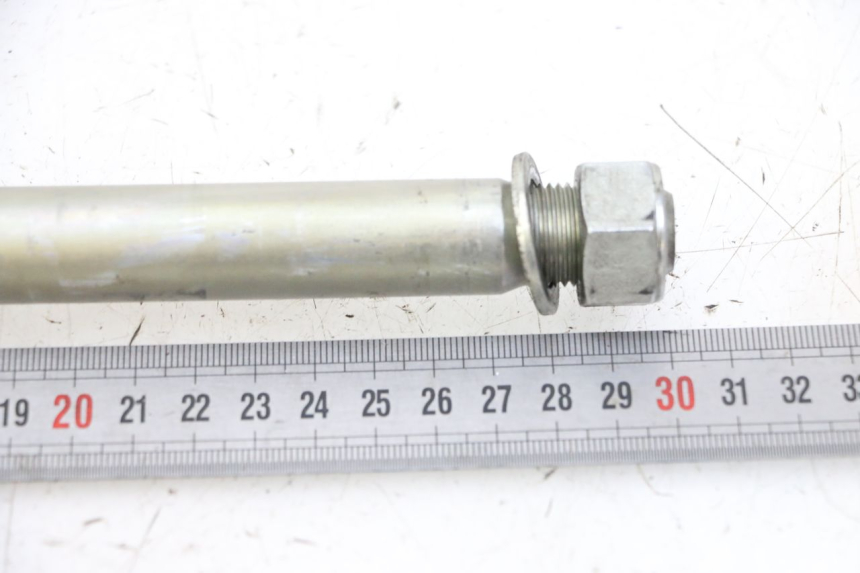 photo de OŚ WAŁKA WAHACZA SUZUKI GSR 750 (2011 - 2017) - Zoom stanu zużycia