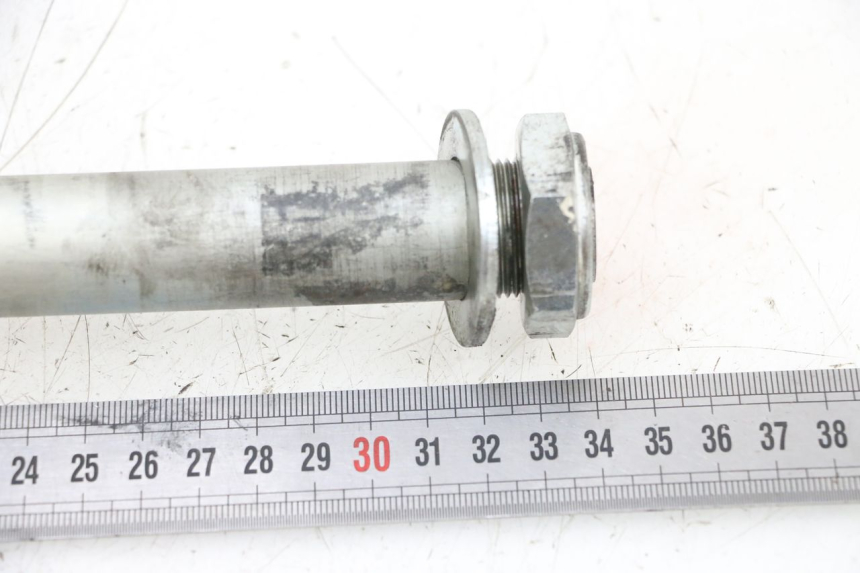 photo de OŚ WAŁKA WAHACZA SUZUKI GSXR GSX-R 1000 (2003 - 2004) - Szczegół części