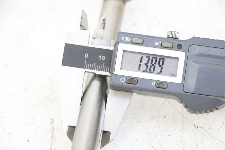 photo de OŚ WAHACZA KEEWAY K-LIGHT KLIGHT 125 (2018 - 2025) - Zoom stanu zużycia