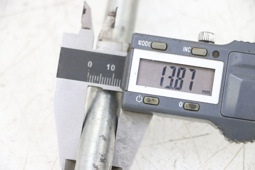 photo de OŚ WAHACZA HONDA NSR R 125 (1994 - 2003) - Szczegół części