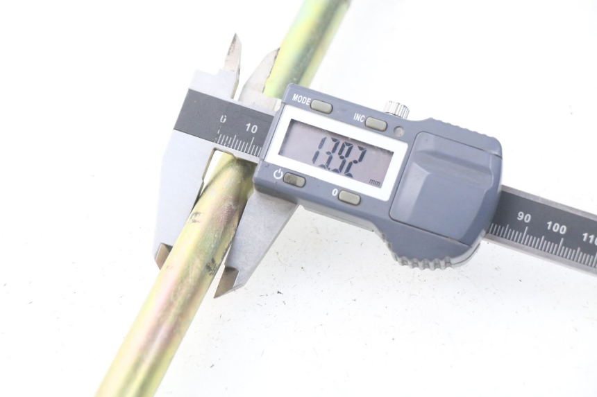 photo de OŚ WAHACZA ADLY RS SUPERSONIC 50 (2005 - 2010) - Inny kąt widzenia