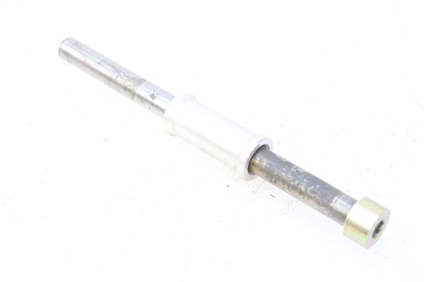 photo de OŚ WAŁKA WAHACZA TRIUMPH SPRINT 900 (1995 - 1998) - Widok główny