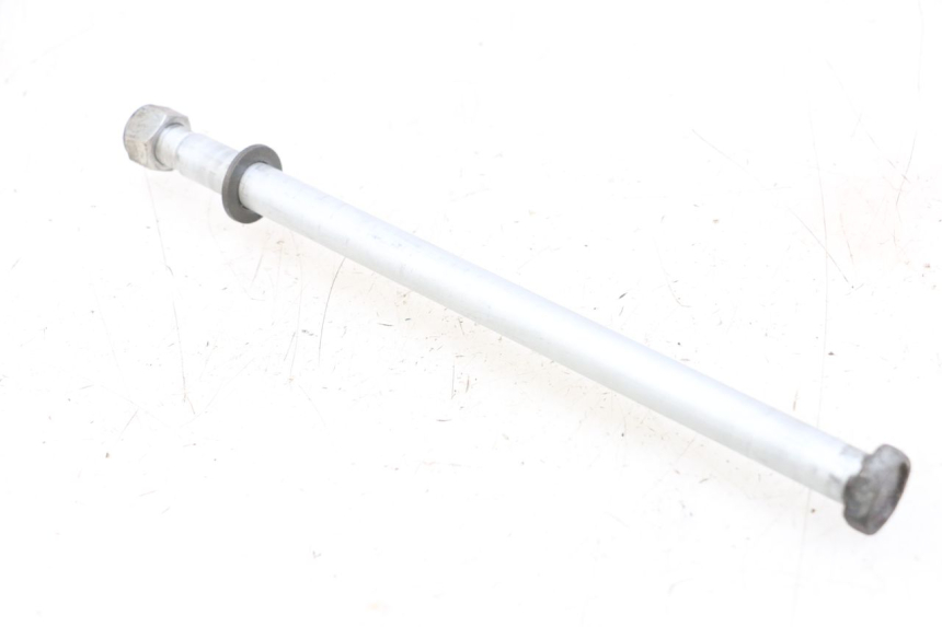 photo de OŚ WAŁKA WAHACZA SUZUKI VL INTRUDER 125 (2004 - 2007) - Widok główny