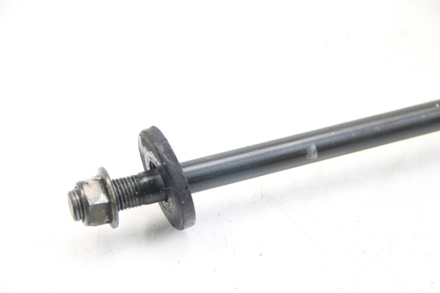 photo de OŚ WAŁKA WAHACZA SYM WOLF SB 125 (2011 - 2018) - Zbliżenie techniczne