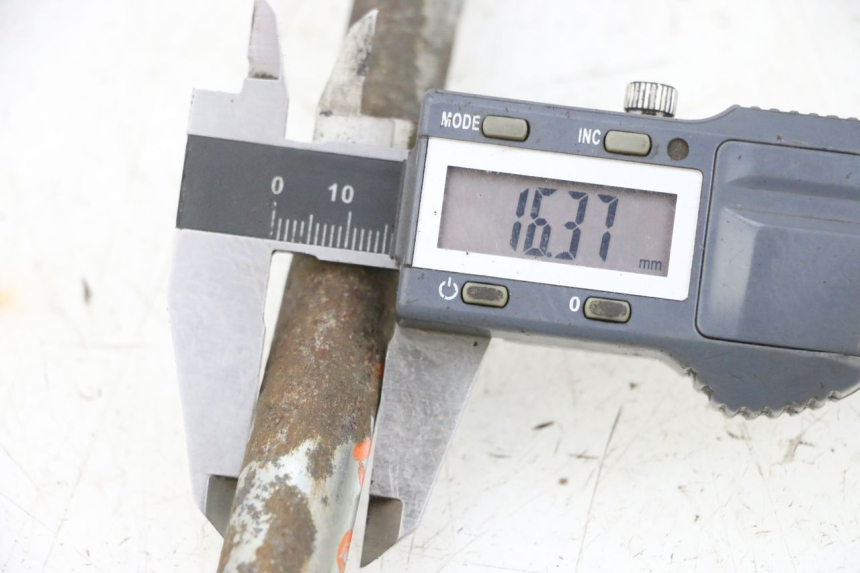 photo de OŚ WAHACZA YAMAHA YFM R RAPTOR 250 (2008 - 2014) - Szczegół części