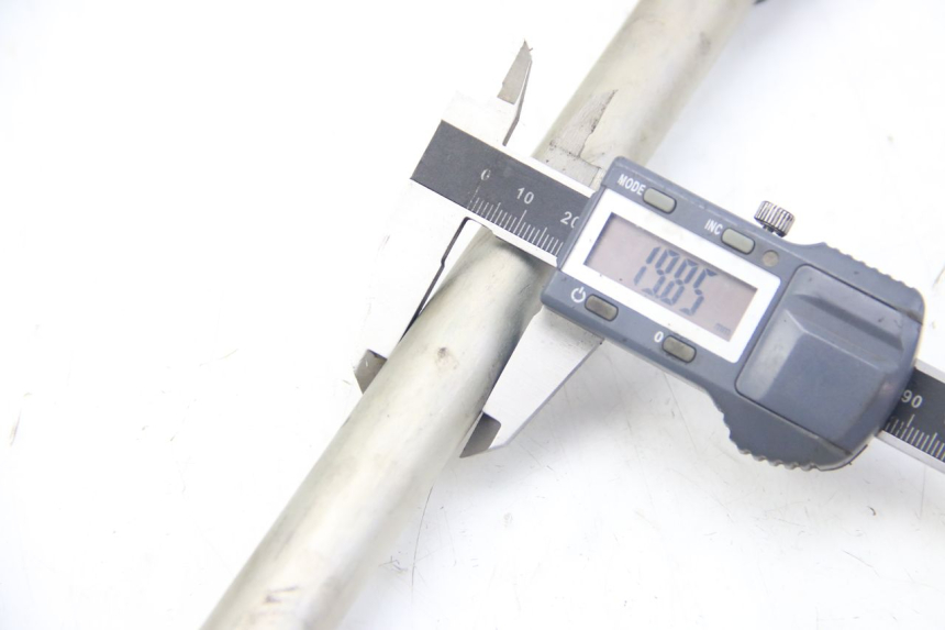 photo de OŚ WAHACZA KAWASAKI Z ABS 1000 (2014 - 2020) - Zoom stanu zużycia