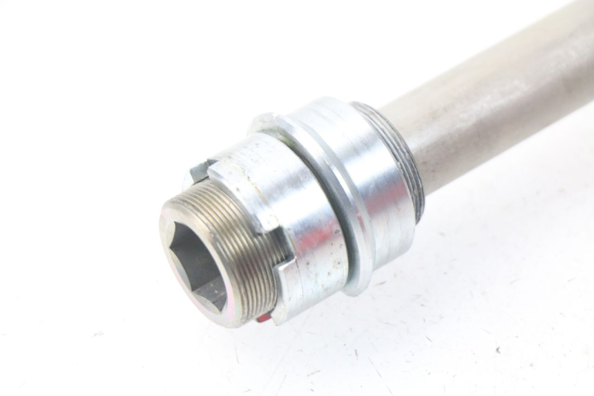 photo de OŚ WAHACZA KAWASAKI Z Z900 900 (2017 - 2019) - Zbliżenie techniczne