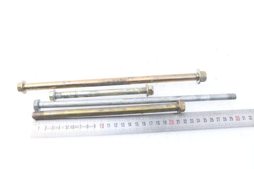 photo de OŚ SILNIKA MV AGUSTA BRUTALE R WALLY 910 (2008 - 2008) - Widok ogólny