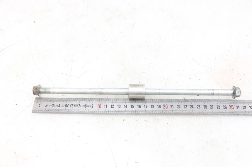 photo de OŚ SILNIKA SUZUKI BURGMAN 650 (2013 - 2020) - Inny kąt widzenia