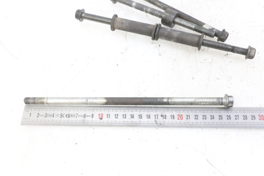 photo de OŚ SILNIKA SUZUKI GS GSE 500 (2001 - 2003) - Stan powierzchni