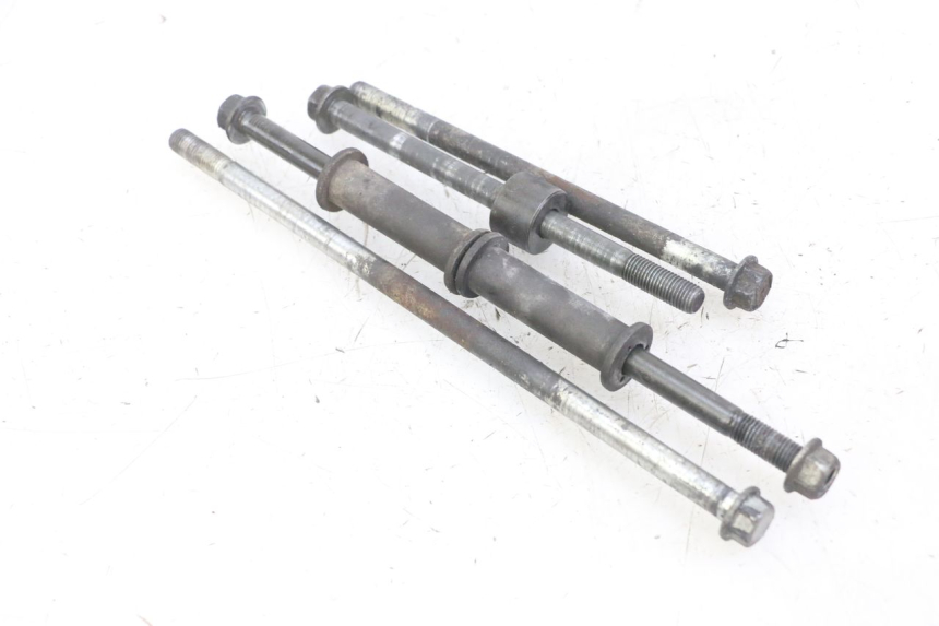 photo de OŚ SILNIKA SUZUKI GS GSE 500 (2001 - 2003) - Część sprawdzona