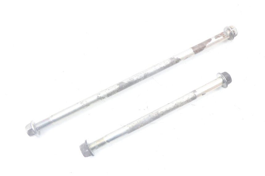 photo de OŚ SILNIKA SUZUKI GSR 750 (2011 - 2017) - Widok główny