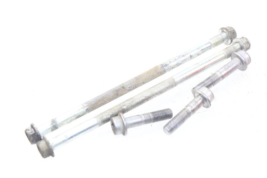 photo de OŚ SILNIKA SUZUKI GSX-R GSXR 600 (2001 - 2003) - Widok główny