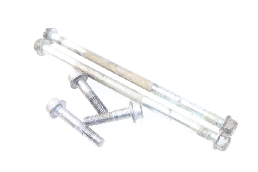 photo de OŚ SILNIKA SUZUKI GSX-R GSXR 600 (2001 - 2003) - Szczegół części