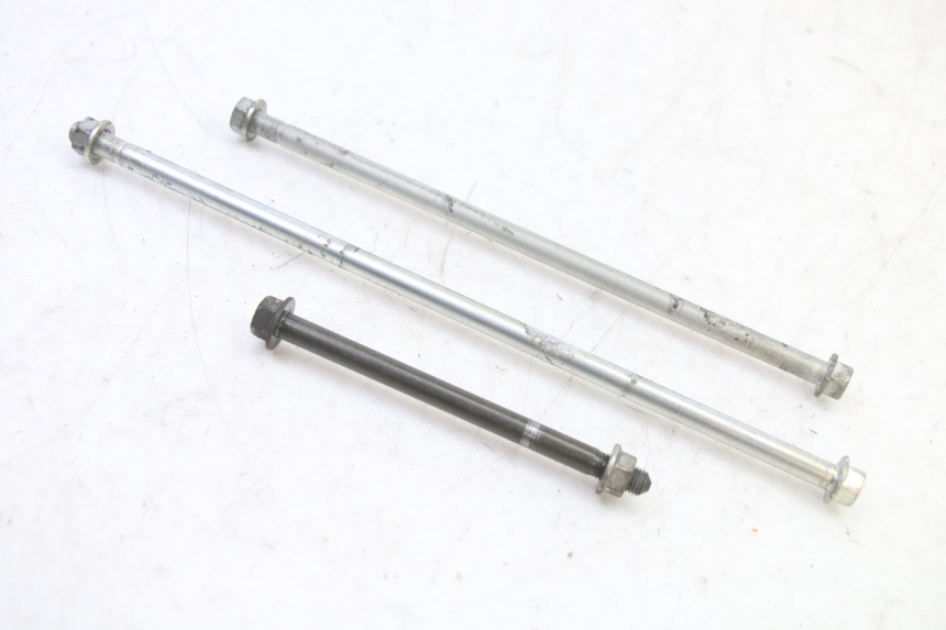 photo de OŚ SILNIKA HONDA NTV DEAUVILLE 650 (2001 - 2006) - Widok główny