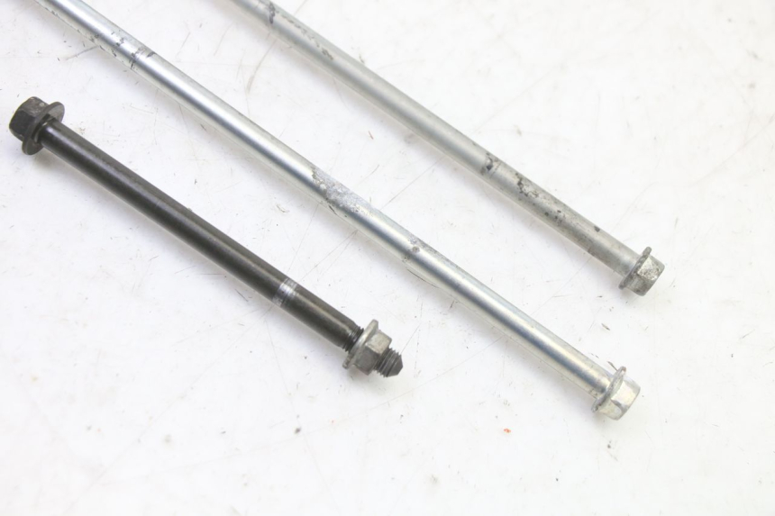 photo de OŚ SILNIKA HONDA NTV DEAUVILLE 650 (2001 - 2006) - Zoom stanu zużycia